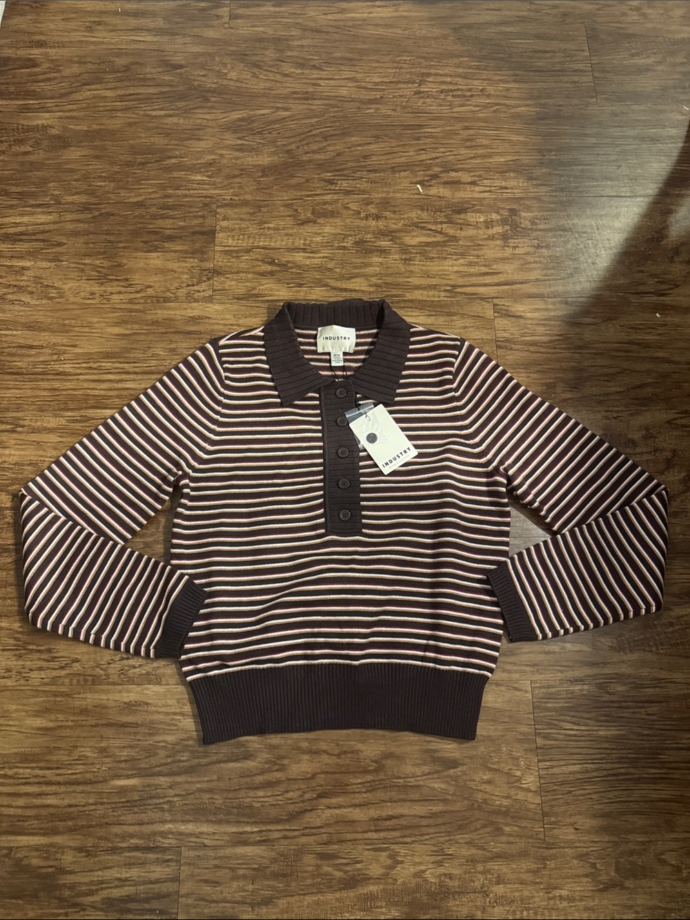NWT Tuckernuck sweater size medium